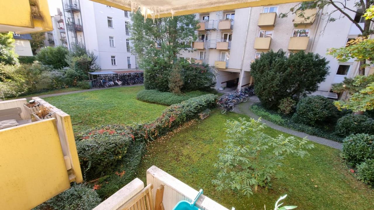 Schwabing Studio With Garden Views München Eksteriør billede